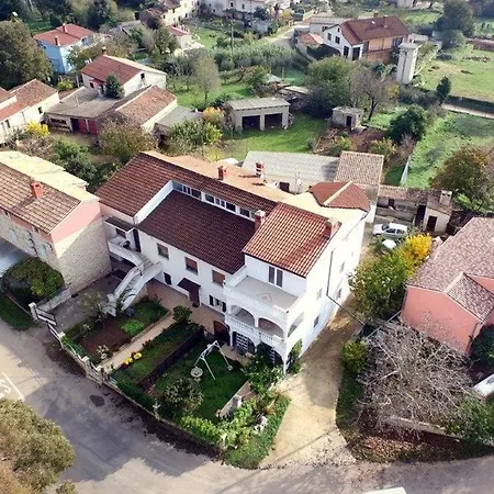 Holiday Muntic Holiday home *